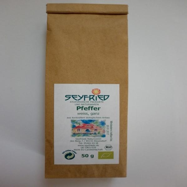 Pfeffer weiß ganz